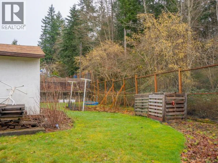 6184 Columbia Street, Powell River, BC, V8A 4T4 - 46