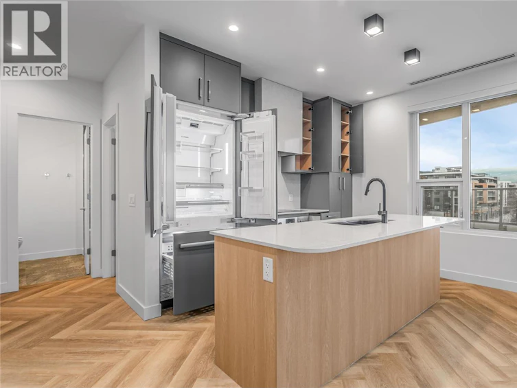 409-3340 Lakeshore Road, Kelowna, BC, V1W 3S9 - 5