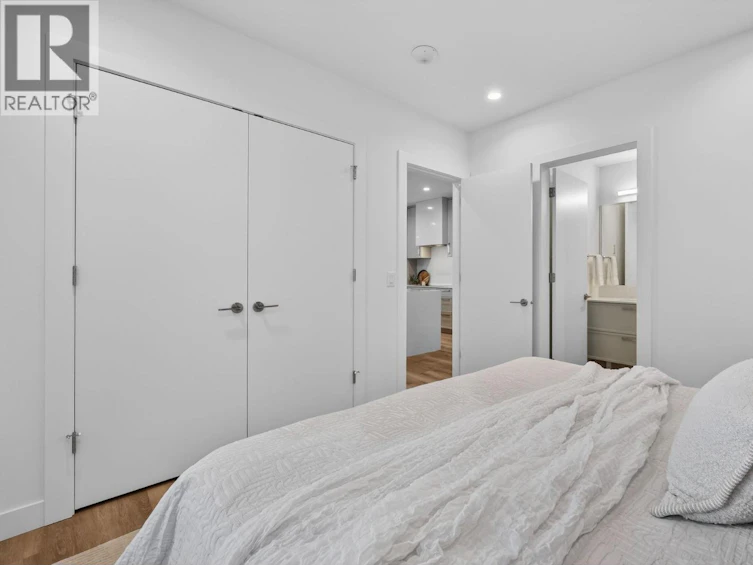 713-3340 Lakeshore Road, Kelowna, BC, V1W 3S9 - 29