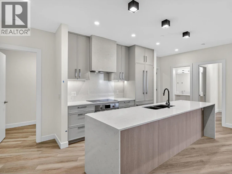 1006-3340 Lakeshore Road, Kelowna, BC, V1W 3S9 - 7