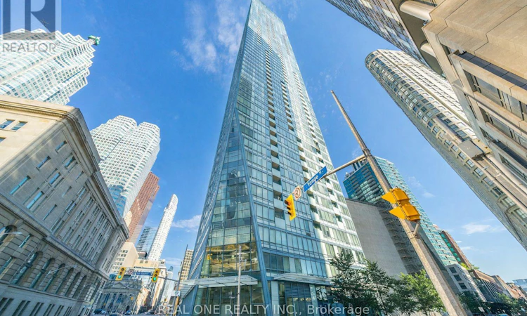 1107-8 The Esplanade Avenue
