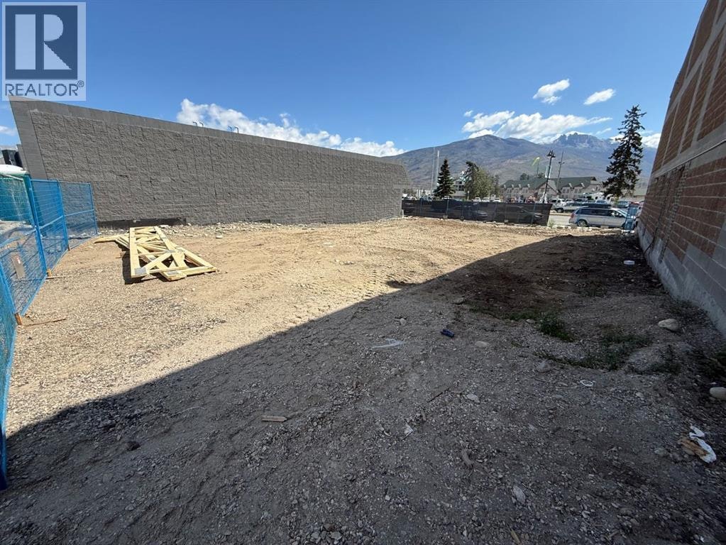 630 Connaught Drive, Jasper, AB, T0E 1E0