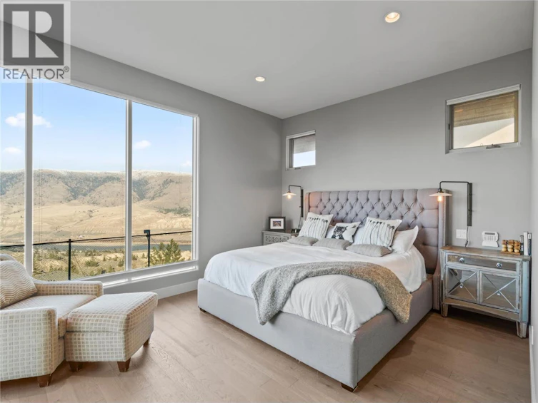 1555 Kicking Horse Way, Kamloops, BC, V2E 2T6 - 11