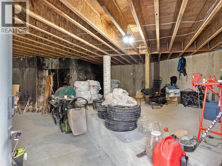 1555 Kicking Horse Way, Kamloops, BC, V2E 2T6 - 86
