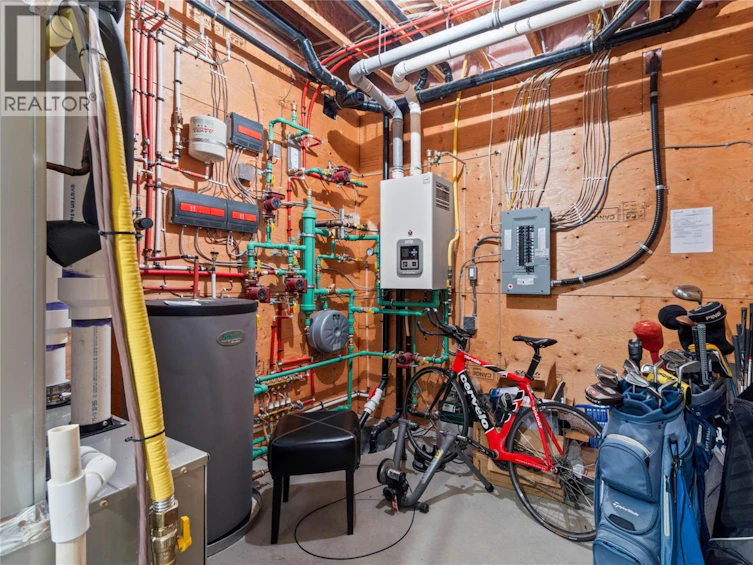 1555 Kicking Horse Way, Kamloops, BC, V2E 2T6 - 85
