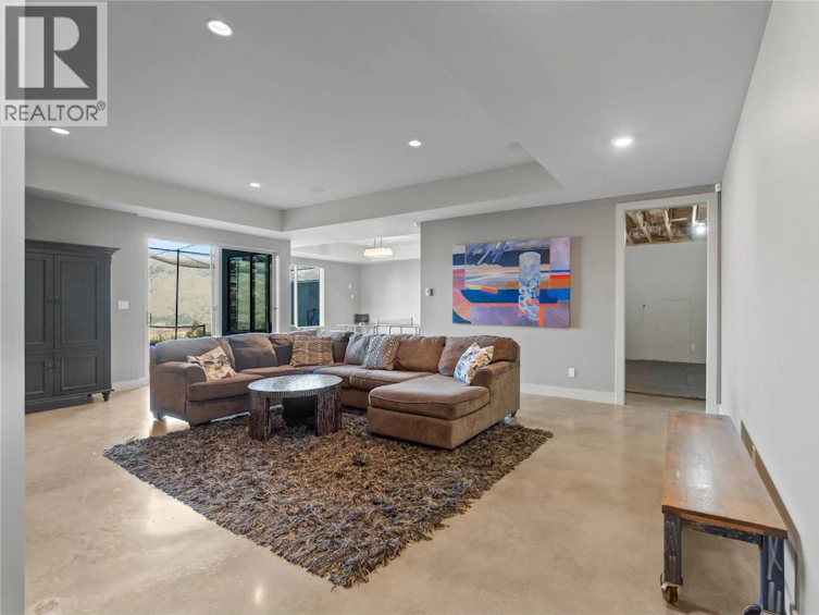 1555 Kicking Horse Way, Kamloops, BC, V2E 2T6 - 57