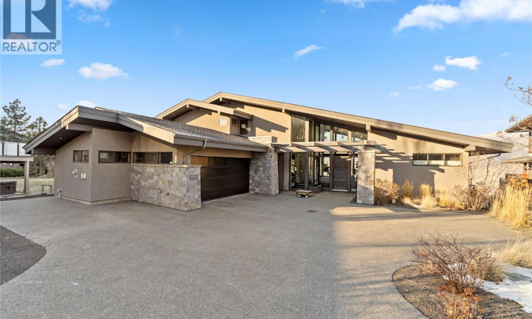 1555 Kicking Horse Way