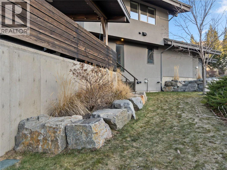 1555 Kicking Horse Way, Kamloops, BC, V2E 2T6 - 80