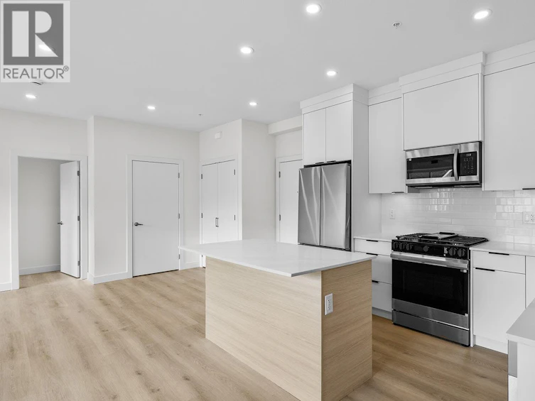 202-5300 Main Street, Kelowna, BC, V1W 0C1 - 8