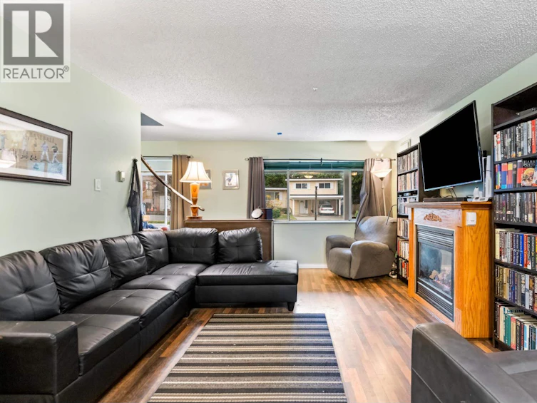 21127 Wicklund Avenue, Maple Ridge, BC, V2X 3S1 - 4
