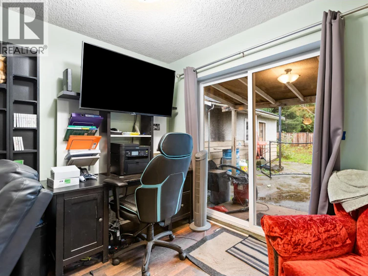 21127 Wicklund Avenue, Maple Ridge, BC, V2X 3S1 - 5