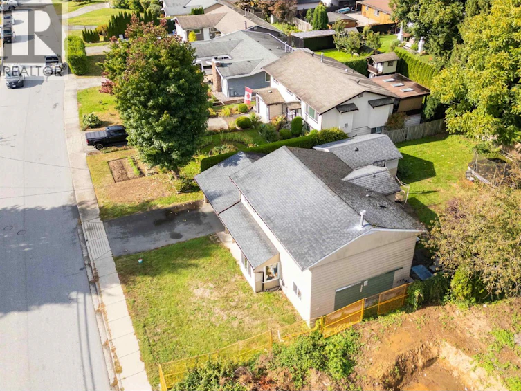 21127 Wicklund Avenue, Maple Ridge, BC, V2X 3S1 - 34