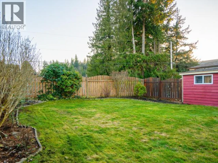 4678 Ontario Avenue, Powell River, BC, V8A 5L6 - 16