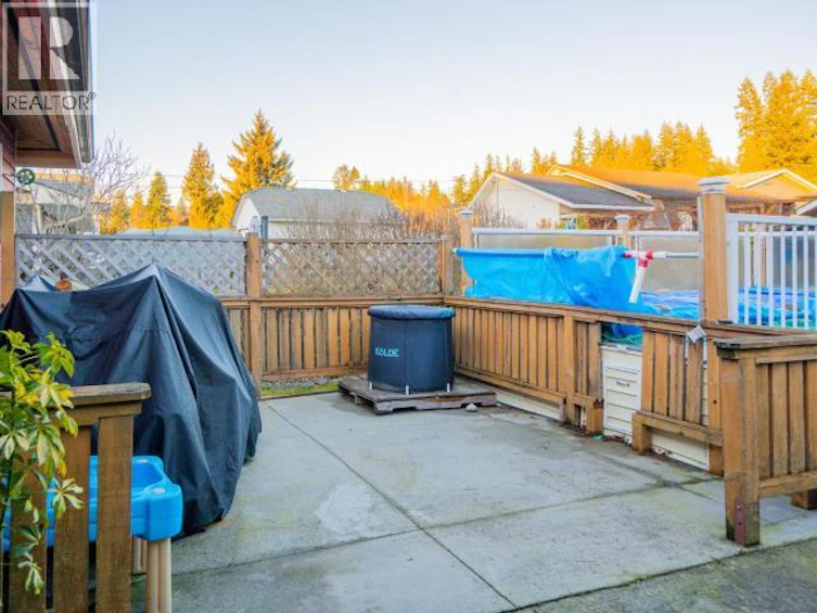 4678 Ontario Avenue, Powell River, BC, V8A 5L6 - 12
