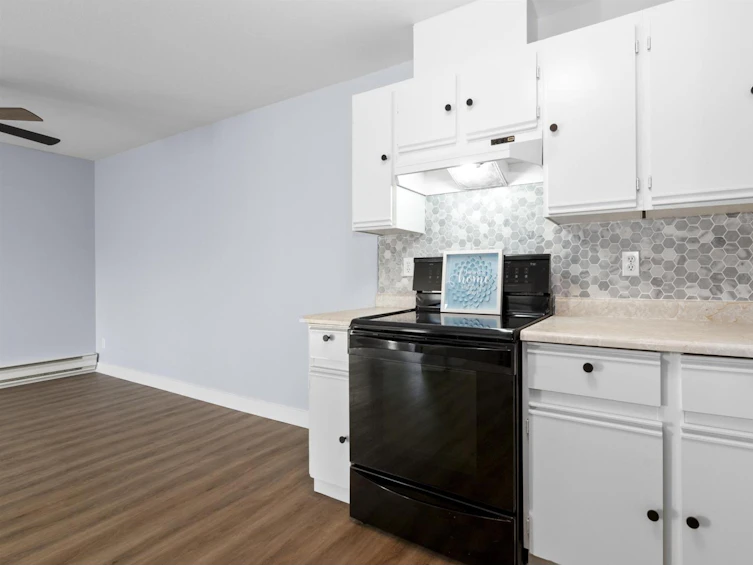 220-45669 Mcintosh Drive, Chilliwack, BC, V2P 6V4 - 3