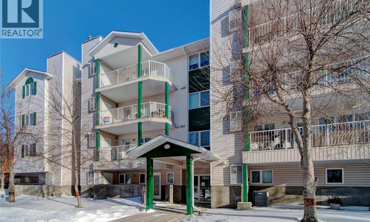 404-2203 Angus Street