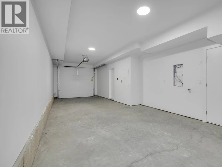 121-5300 Main Street, Kelowna, BC, V1W 0C1 - 39