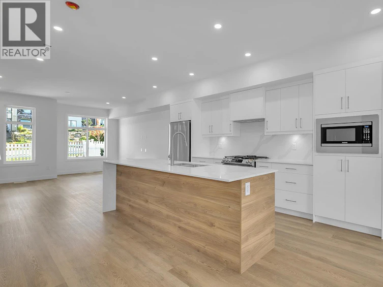 121-5300 Main Street, Kelowna, BC, V1W 0C1 - 12
