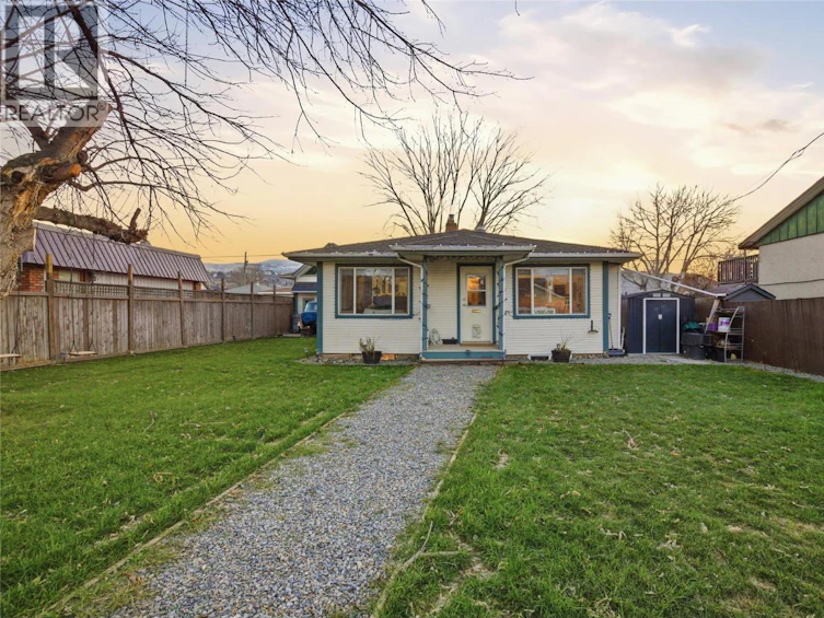 339 Fortune Drive, Kamloops, BC, V2B 2H9 - 3