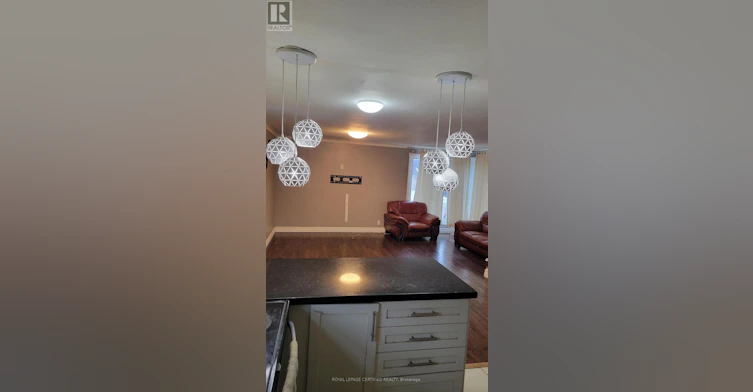 18 Maywood Park, Toronto, ON, M1K 2G8 - 11