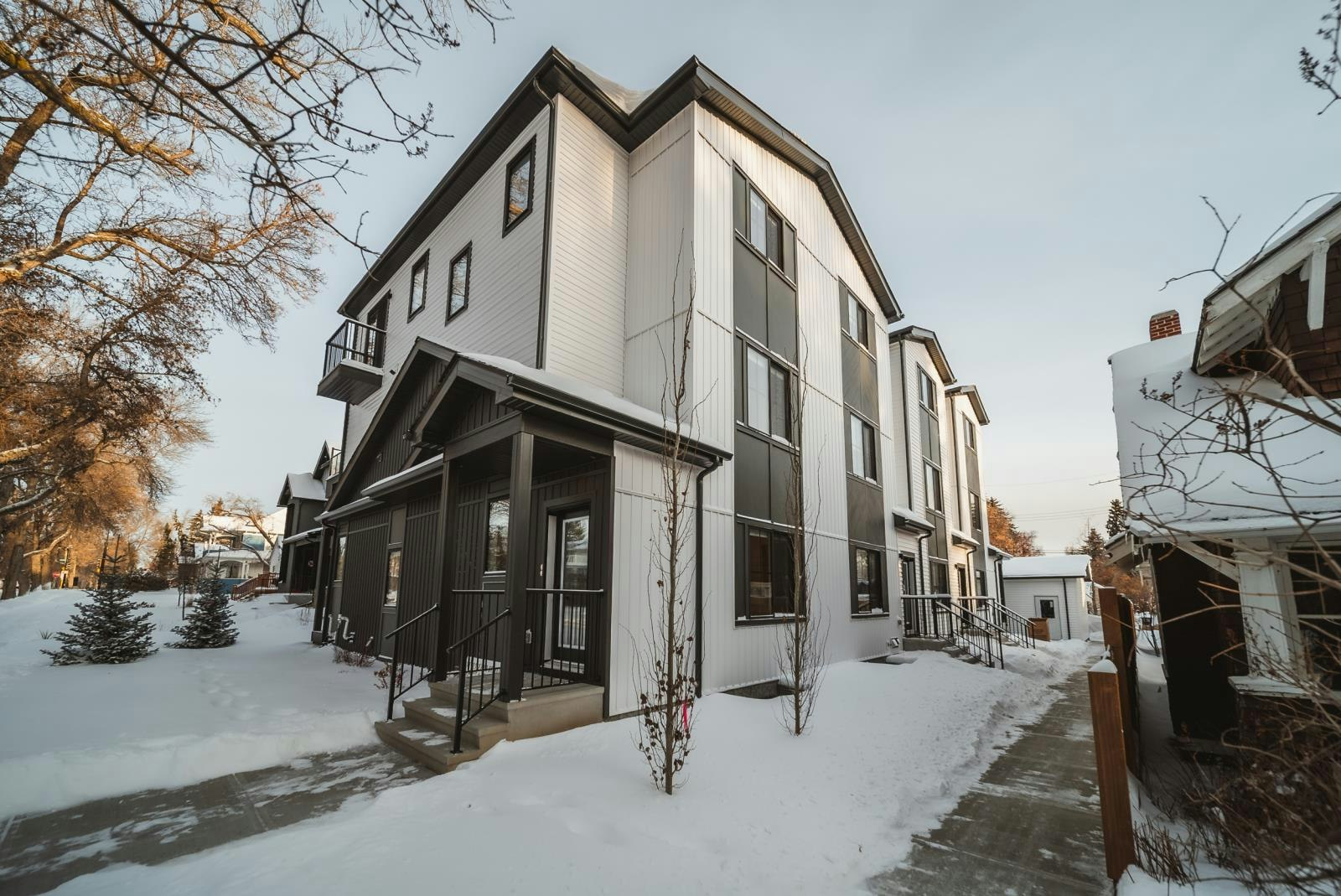 11121 62 Street, Edmonton, AB, T5W 4B8