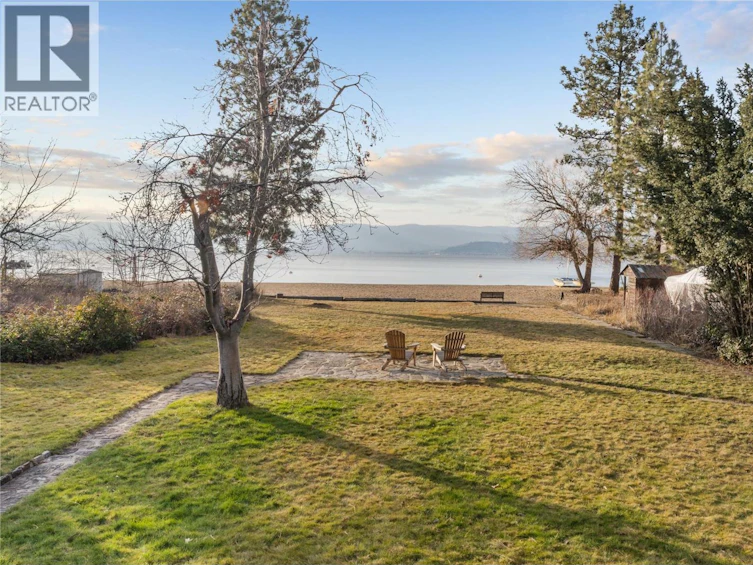 4158 Lakeshore Road, Kelowna, BC, V1W 1V9 - 32