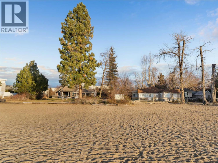 4158 Lakeshore Road, Kelowna, BC, V1W 1V9 - 48