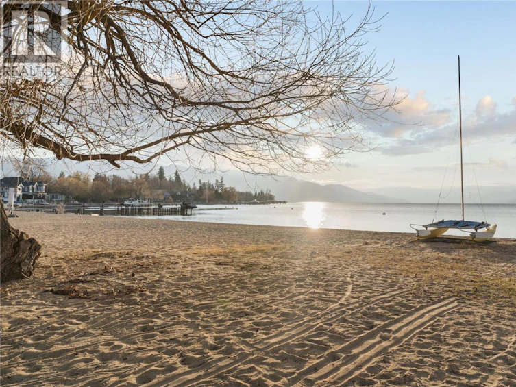 4158 Lakeshore Road, Kelowna, BC, V1W 1V9 - 42