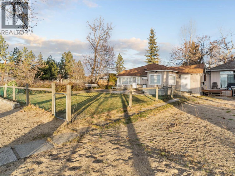 4164 Lakeshore Road, Kelowna, BC, V1W 1V9 - 39