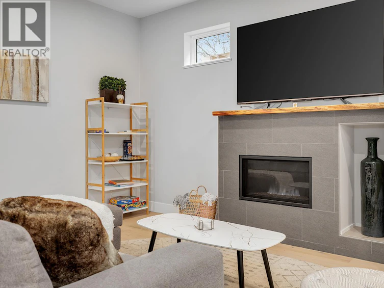1927 Ethel Street, Kelowna, BC, V1Y 2Z6 - 6