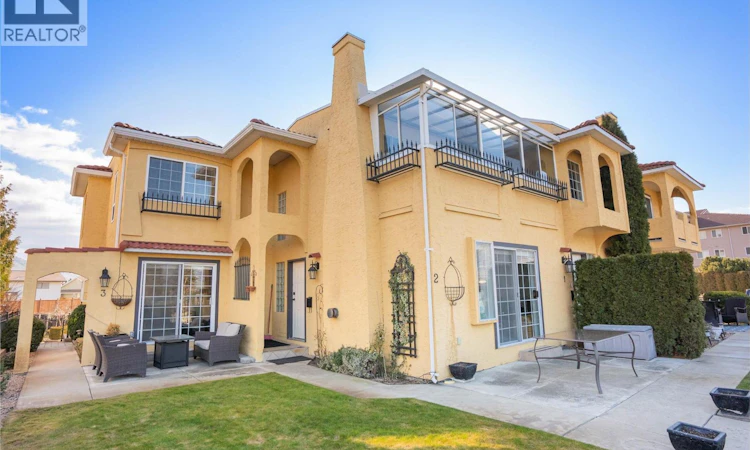 3-6811 Cottonwood Drive