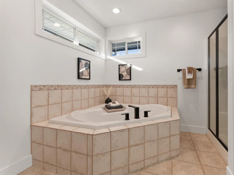 45615 Rachael Place, Cultus Lake, BC, V2R 5R3 - 31