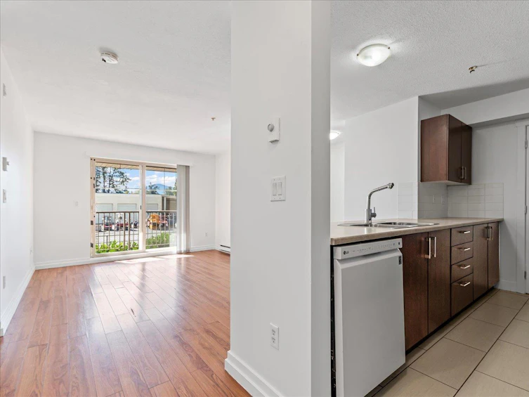 109-45555 Yale Road, Chilliwack, BC, V2P 0A9 - 5