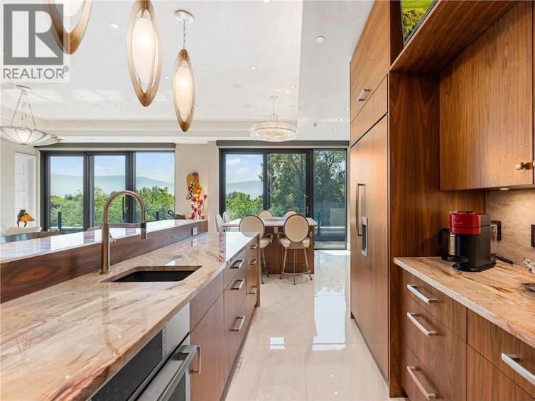 301-2245 Abbott Street, Kelowna, BC, V1Y 1E2 - 13