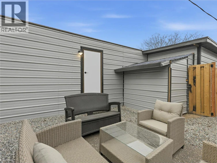 41 Van Dyke St Street, Kamloops, BC, V2B 4G2 - 12