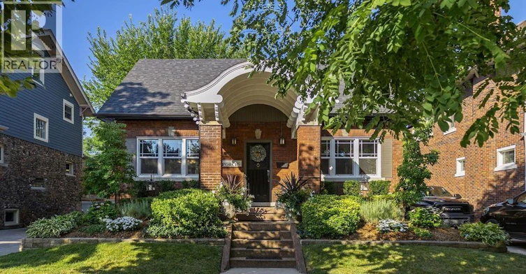 1229 Chilver, Windsor, ON, N8Y 2L2