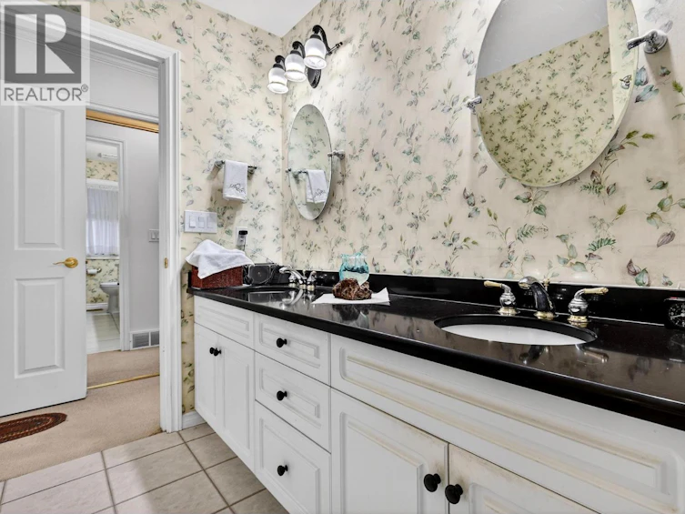 3889 Gallaghers Grange, Kelowna, BC, V1W 3Z9 - 29