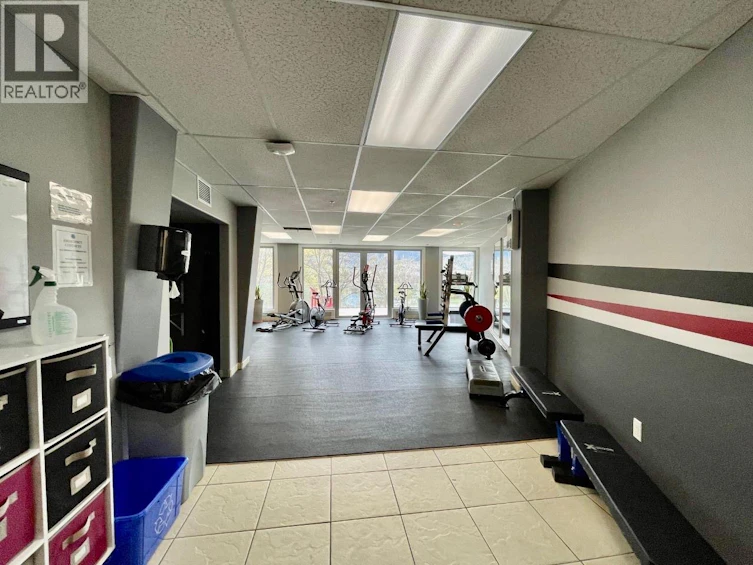 204-250 Marina Way, Penticton, BC, V2A 1H4 - 31