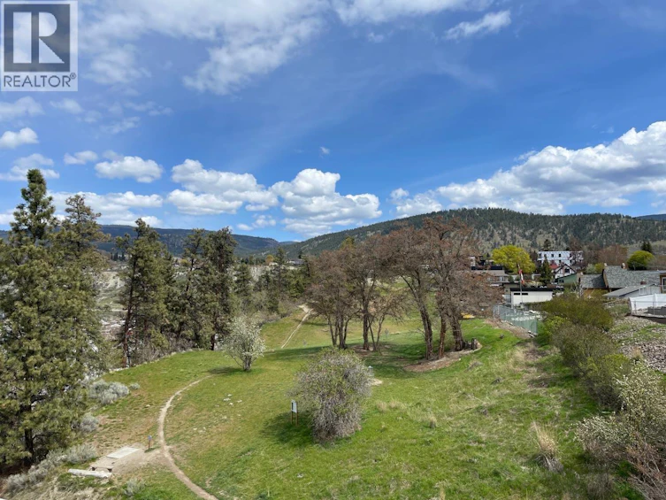 204-250 Marina Way, Penticton, BC, V2A 1H4 - 37