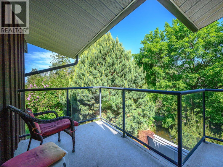 5860 Learmouth Road, Coldstream, BC, V1B 3E6 - 60