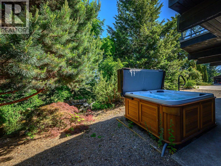 5860 Learmouth Road, Coldstream, BC, V1B 3E6 - 44