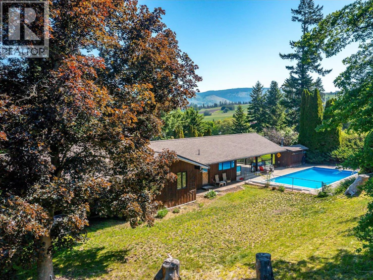 5860 Learmouth Road, Coldstream, BC, V1B 3E6