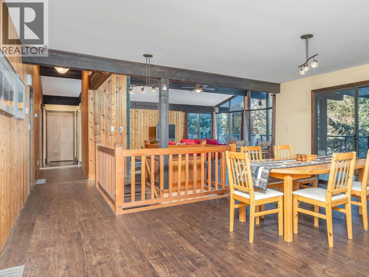 5860 Learmouth Road, Coldstream, BC, V1B 3E6 - 16