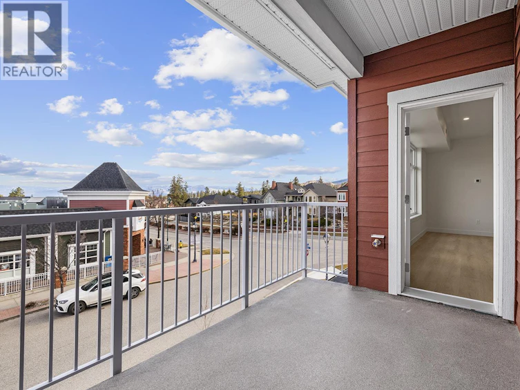 203-5300 Main Street, Kelowna, BC, V1W 0C1 - 18