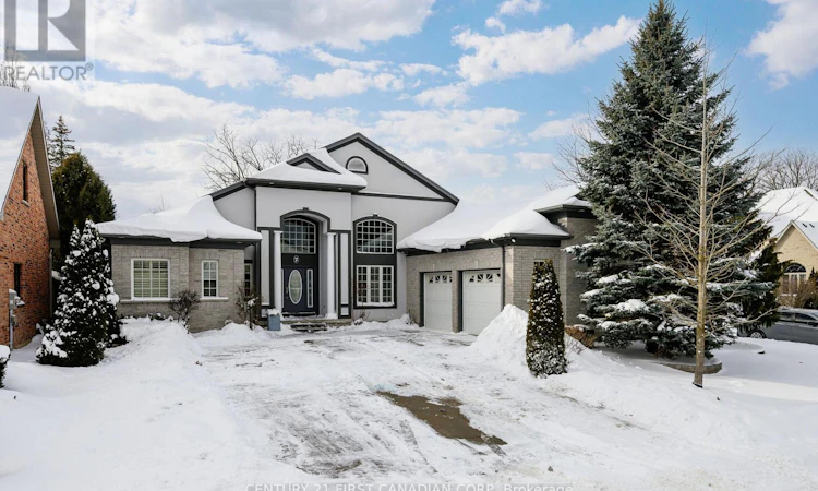 7 Edwin Drive