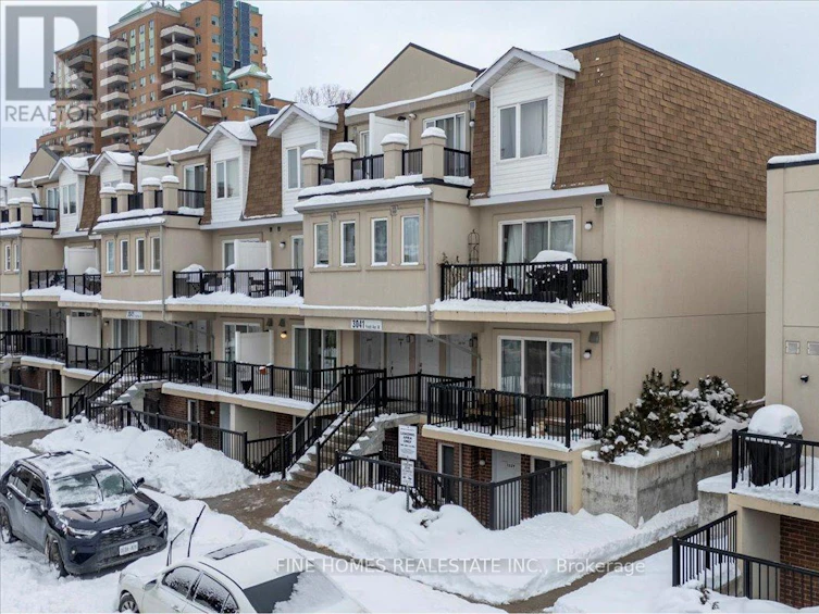 2072-3041 Finch Avenue W, Toronto, ON, M9M 0A4