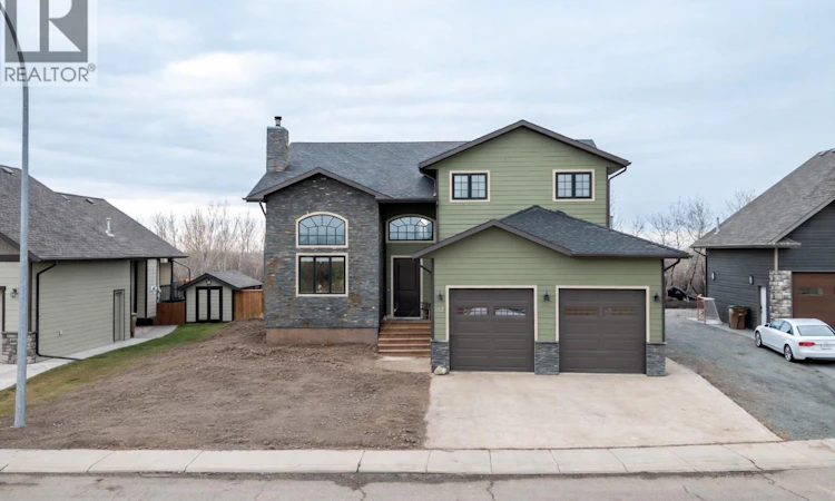 12 Vickar Place