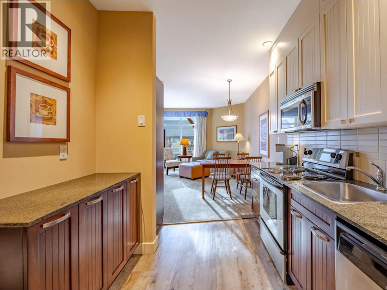 352-13011 Lakeshore Drive, Summerland, BC, V0H 1Z1 - 4