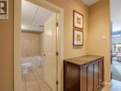 352-13011 Lakeshore Drive - 3