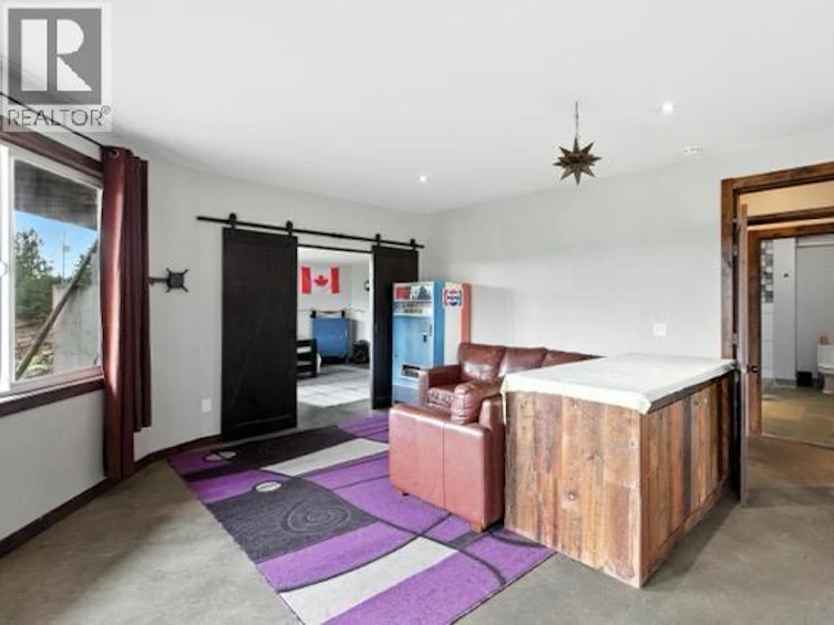 4377 Shuswap Road, Kamloops, BC, V0E 2P0 - 45